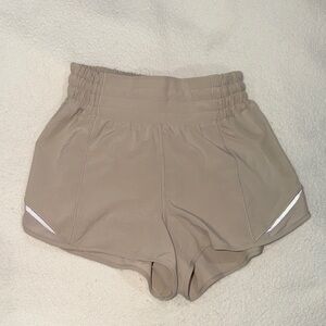 lululemon beige shorts